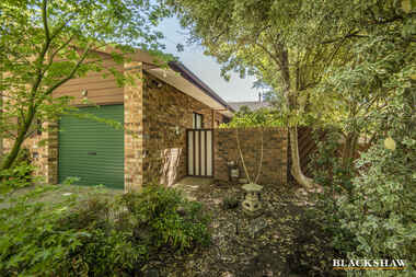 6 Flecker Place Florey