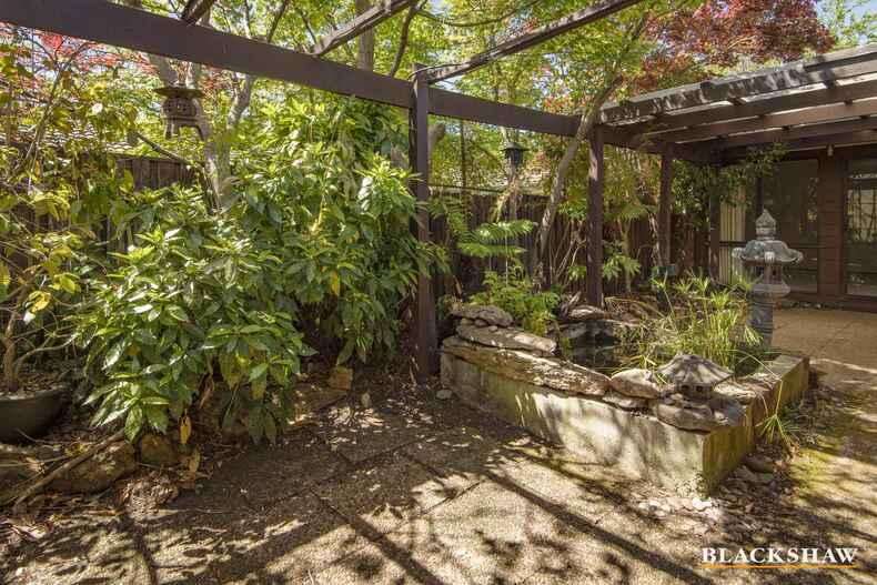 6 Flecker Place Florey