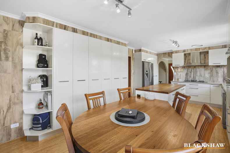 73 Osburn Drive Macgregor 73 Osburn Drive Macgregor