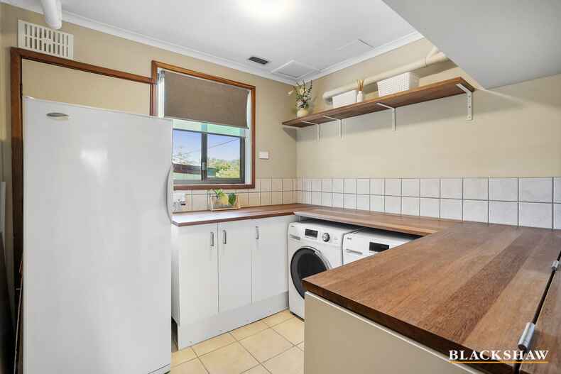 73 Osburn Drive Macgregor 73 Osburn Drive Macgregor