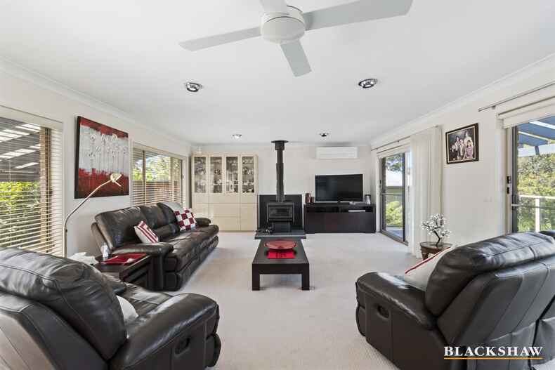 6 Barbara Crescent Denhams Beach 6 Barbara Crescent Denhams Beach