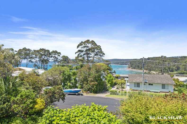 6 Barbara Crescent Denhams Beach 6 Barbara Crescent Denhams Beach