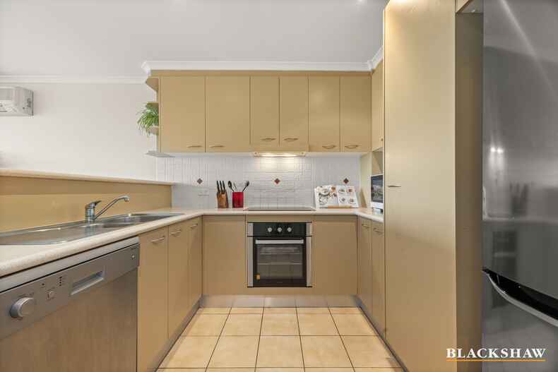 21/21 Ijong Street Braddon