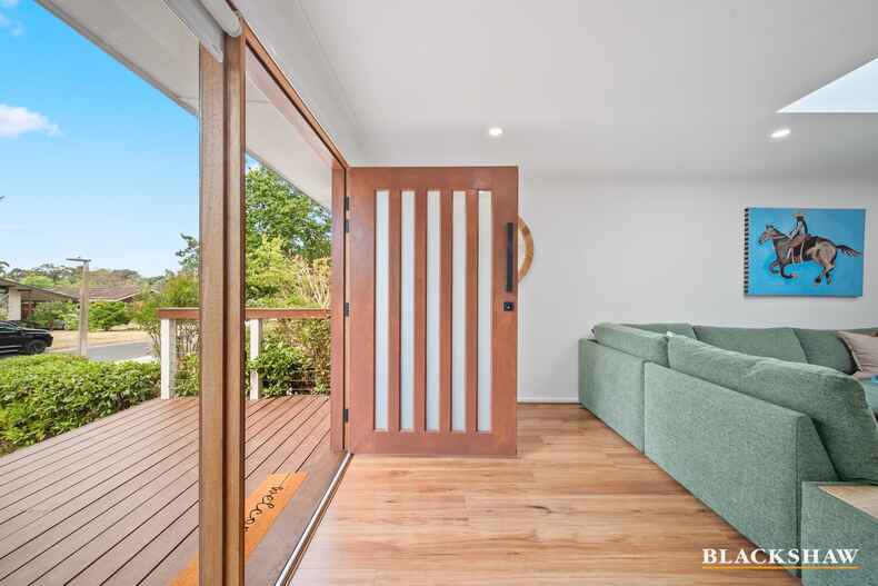 28 Chillagoe Street Fisher 28 Chillagoe Street Fisher