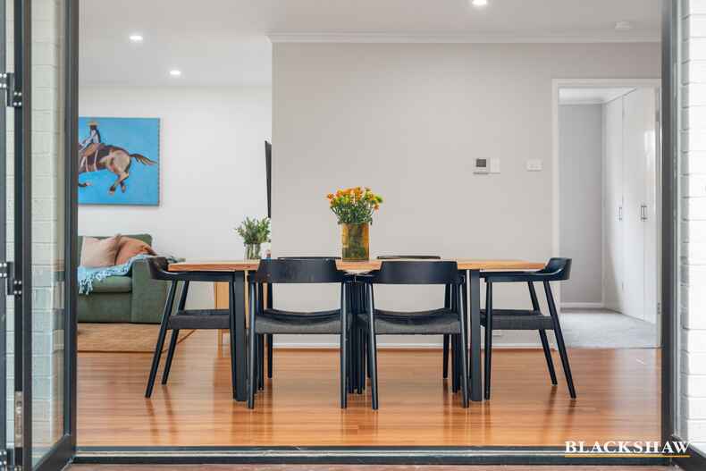 28 Chillagoe Street Fisher 28 Chillagoe Street Fisher
