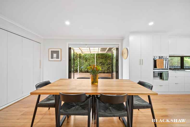 28 Chillagoe Street Fisher 28 Chillagoe Street Fisher