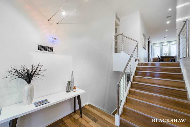 8 Barrigan Place Jerrabomberra