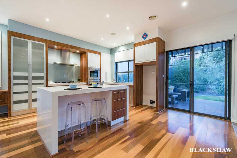 8 Barrigan Place Jerrabomberra