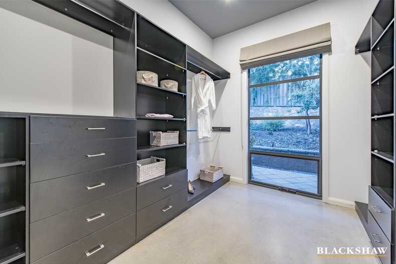 8 Barrigan Place Jerrabomberra