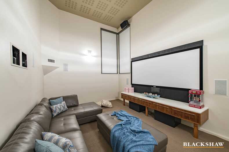 8 Barrigan Place Jerrabomberra