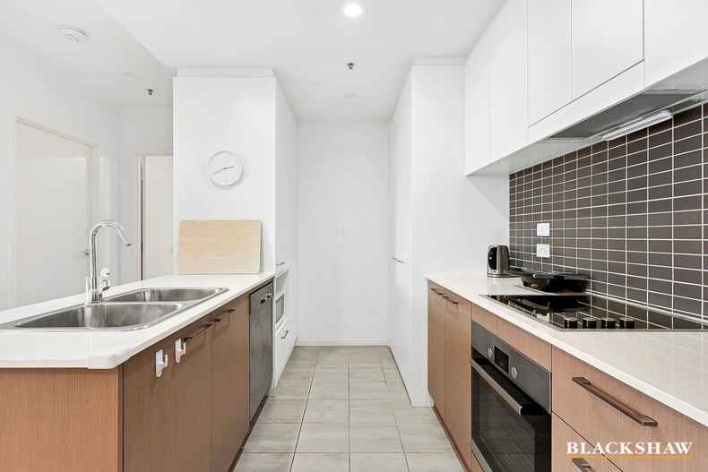7/7 Irving Street Phillip