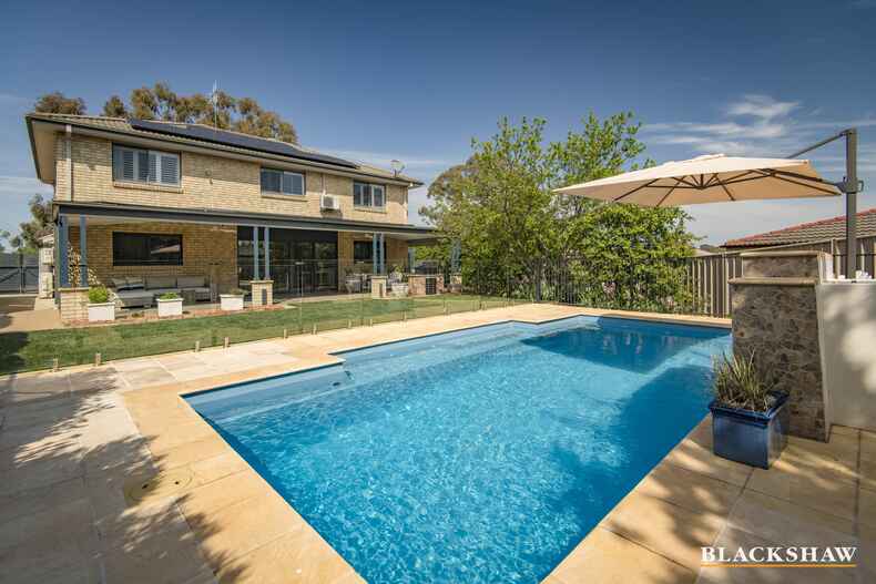 7 Lander Crescent Amaroo 7 Lander Crescent Amaroo