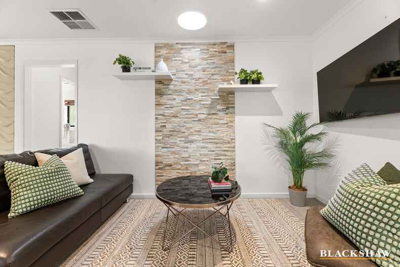 13 Wedgwood Close Chisholm