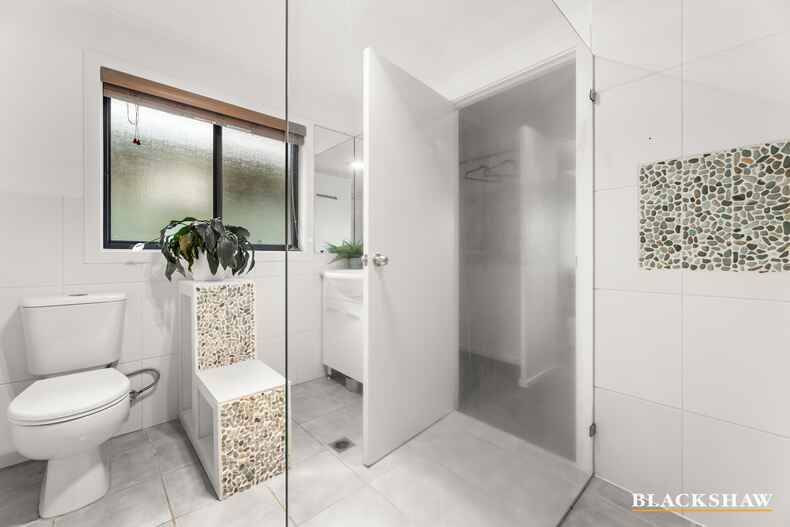 13 Wedgwood Close Chisholm