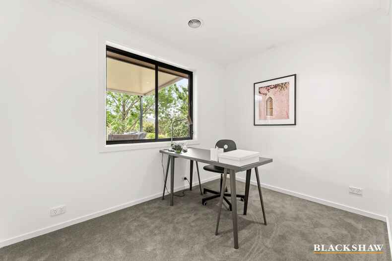 13 Wedgwood Close Chisholm