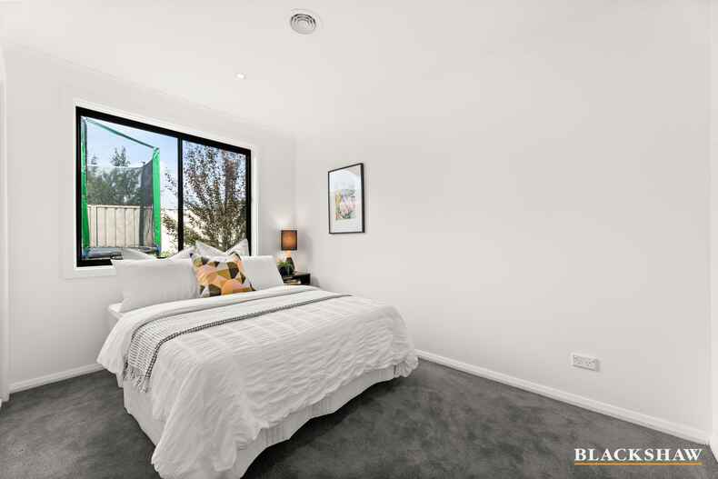 13 Wedgwood Close Chisholm