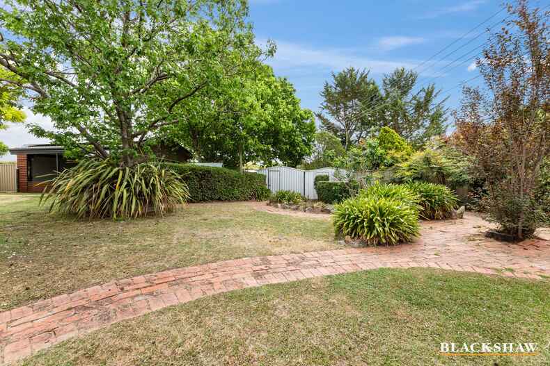 13 Wedgwood Close Chisholm