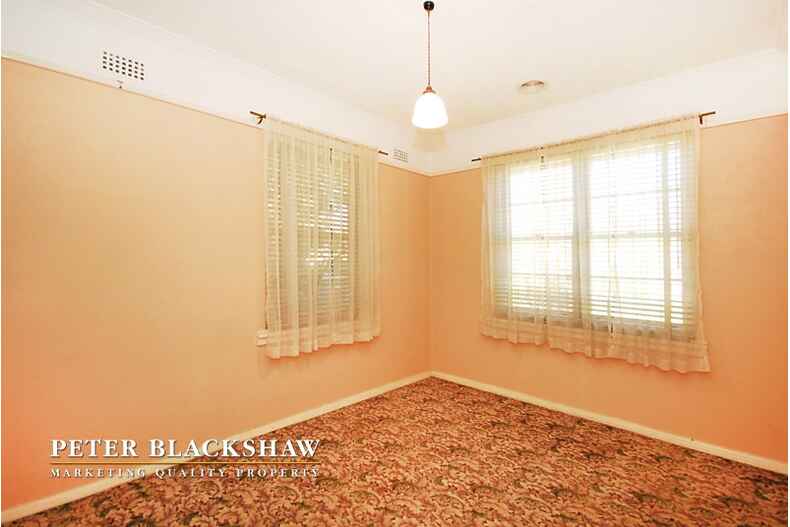 70 Stuart Street Narrabundah