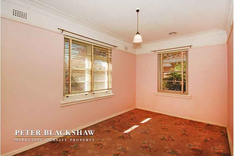 70 Stuart Street Narrabundah