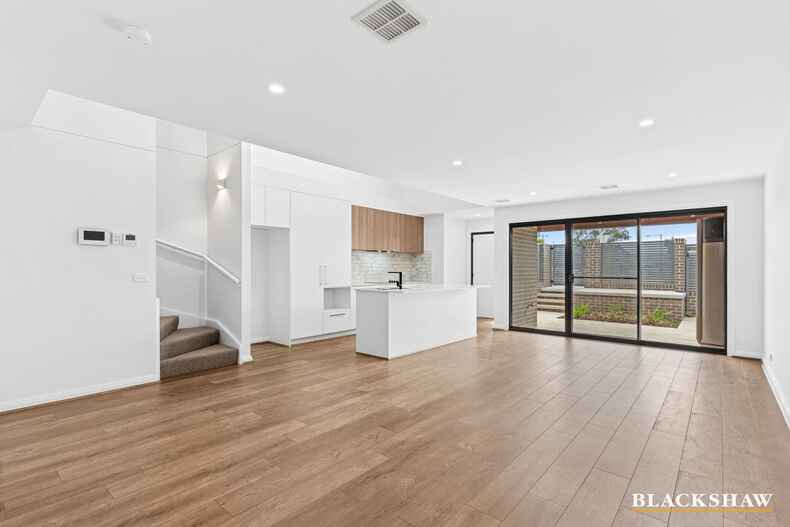 11/9 Holzheimer Street Strathnairn