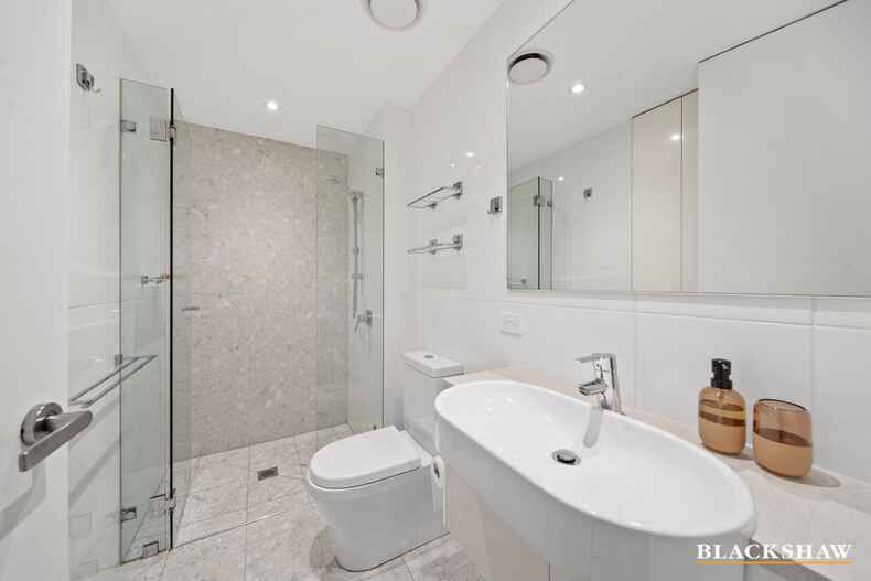 112/11 Trevillian Quay Kingston