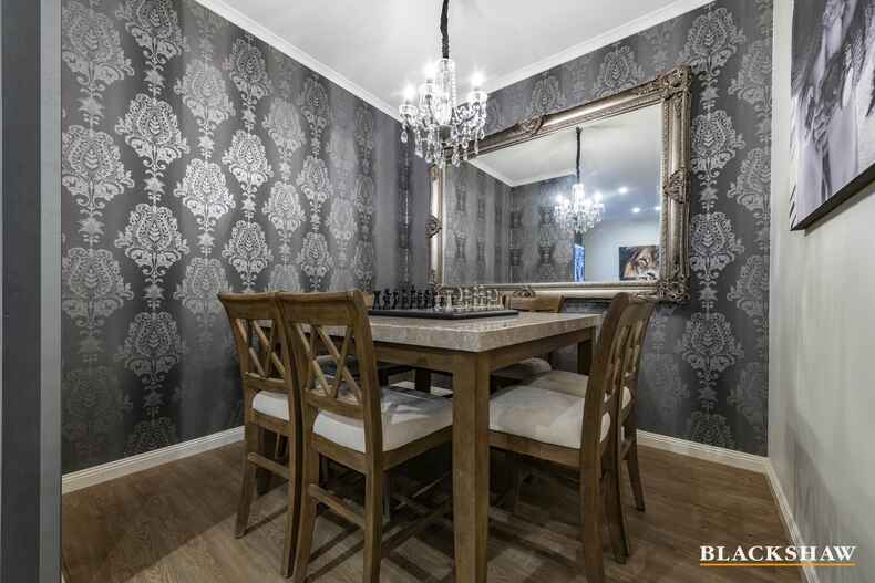 4/17 Bowman Street Macquarie