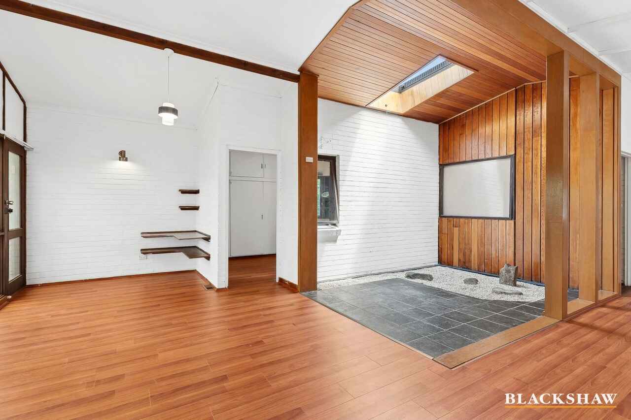 45 Fergusson Crescent Deakin