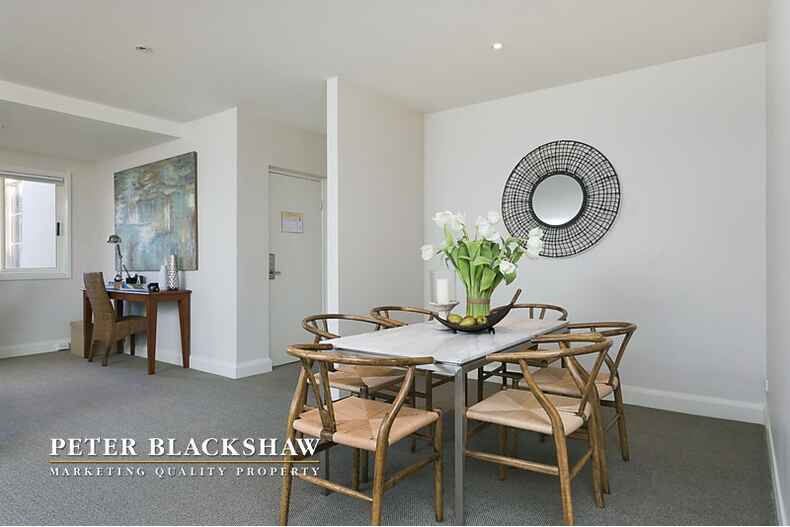 Lot 6,7,8/Bentley Suites 18/10 Dominion Circuit Forrest