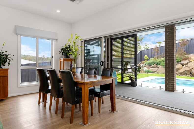 110 Freycinet Drive Sunshine Bay 110 Freycinet Drive Sunshine Bay