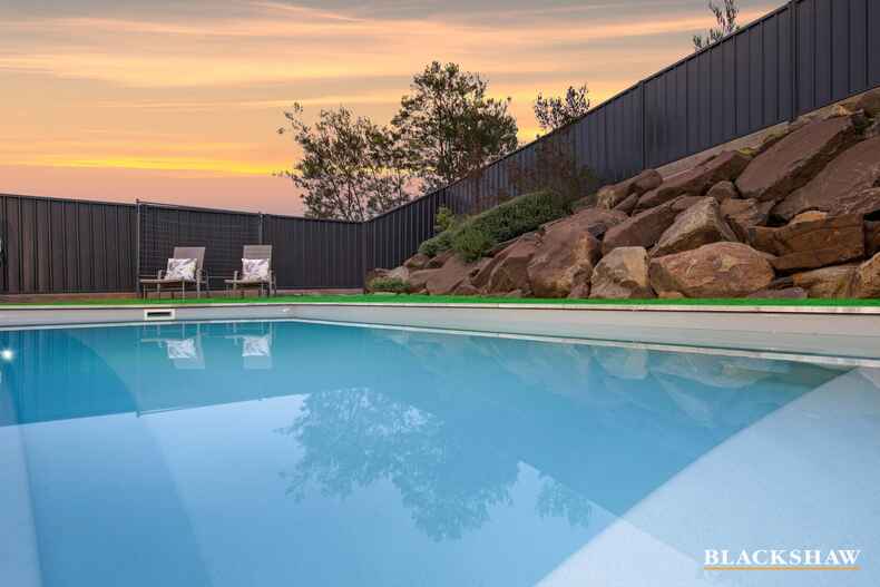 110 Freycinet Drive Sunshine Bay 110 Freycinet Drive Sunshine Bay