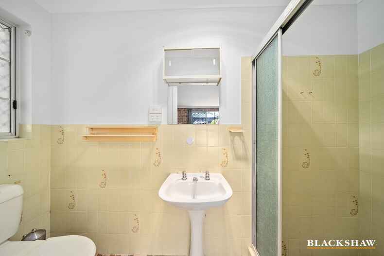 1 Crinoline Street Crestwood