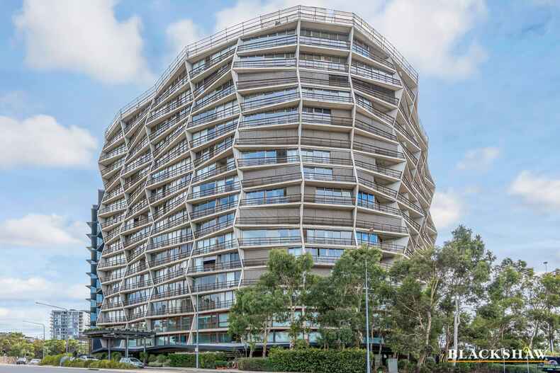 712/25 Edinburgh Avenue City