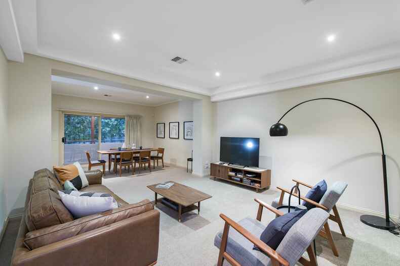 9/37 Dominion Circuit Forrest 9/37 Dominion Circuit Forrest