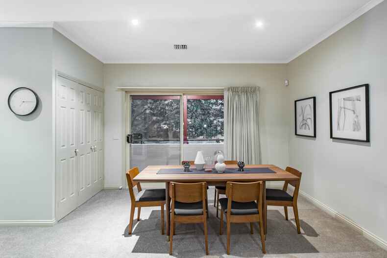 9/37 Dominion Circuit Forrest 9/37 Dominion Circuit Forrest