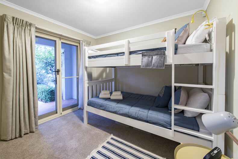 9/37 Dominion Circuit Forrest 9/37 Dominion Circuit Forrest