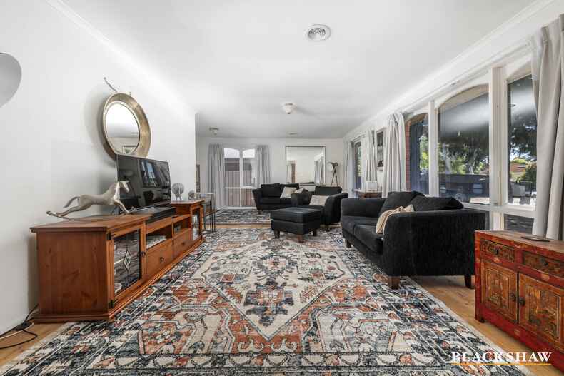 22 Degraves Crescent Wanniassa 22 Degraves Crescent Wanniassa