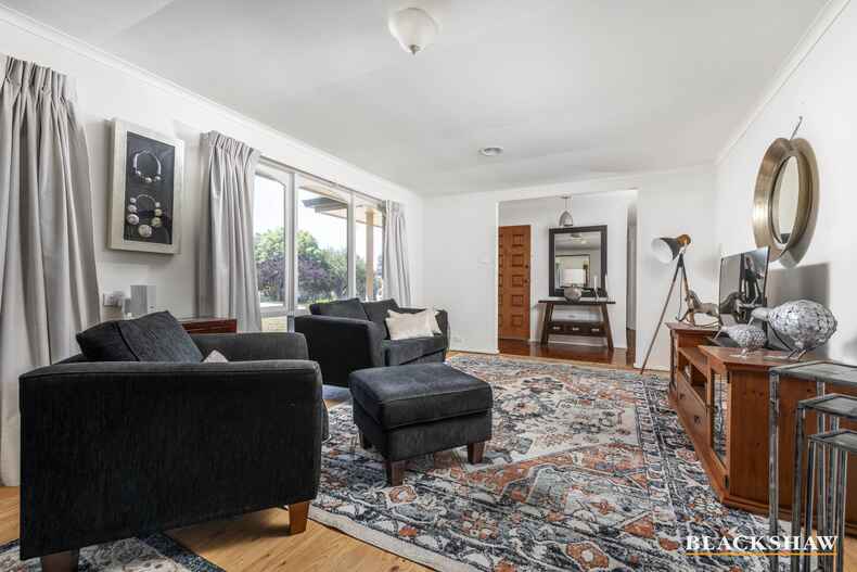 22 Degraves Crescent Wanniassa 22 Degraves Crescent Wanniassa