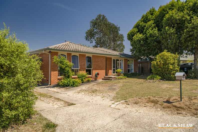 22 Degraves Crescent Wanniassa 22 Degraves Crescent Wanniassa