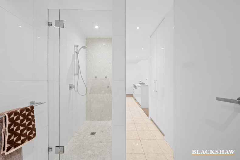 114/11 Trevillian Quay Kingston