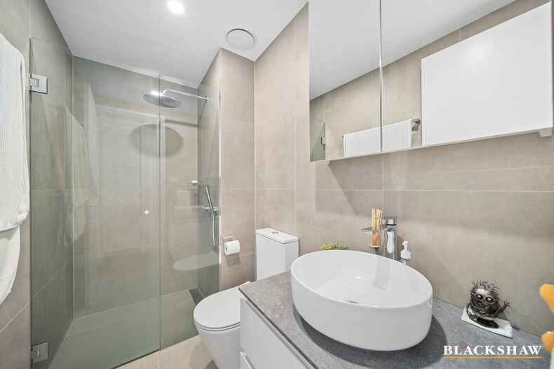 701/4 Anzac Park Campbell