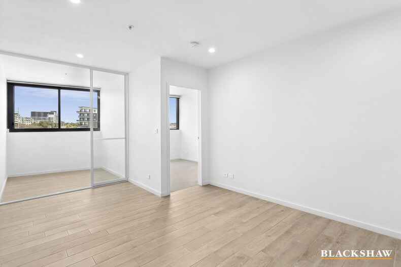 117/2 Terry Connolly Street Coombs