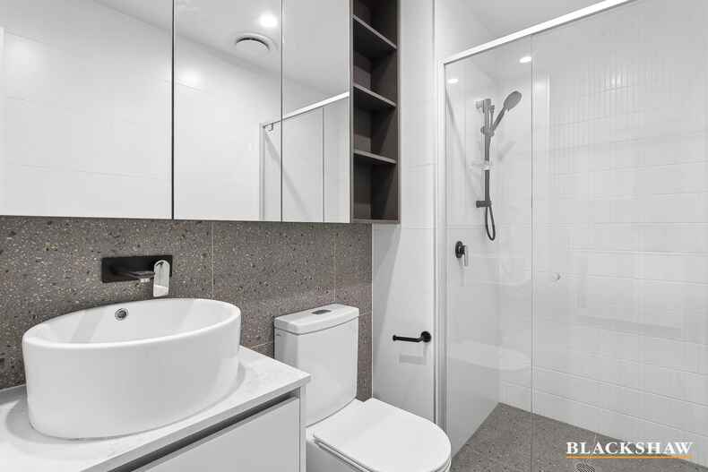 117/2 Terry Connolly Street Coombs