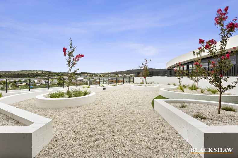 117/2 Terry Connolly Street Coombs