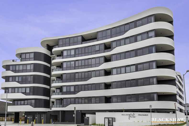 117/2 Terry Connolly Street Coombs