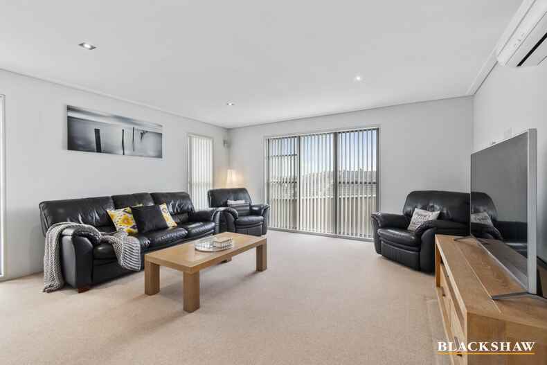 8 Hunter Place Sunshine Bay 8 Hunter Place Sunshine Bay