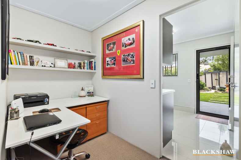 8 Hunter Place Sunshine Bay 8 Hunter Place Sunshine Bay
