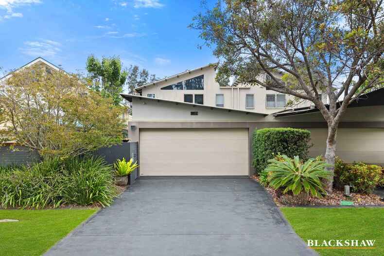 82 Sandy Place Long Beach 82 Sandy Place Long Beach