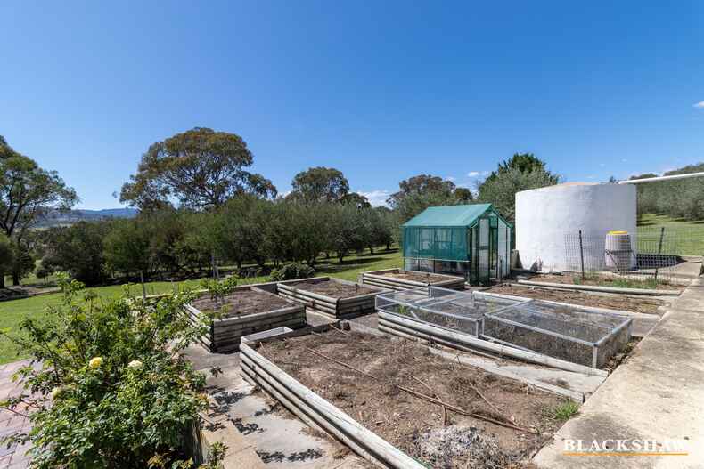 1061 Smiths Road The Angle 1061 Smiths Road The Angle