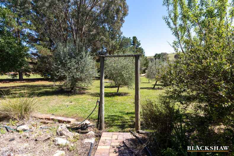 1061 Smiths Road The Angle 1061 Smiths Road The Angle