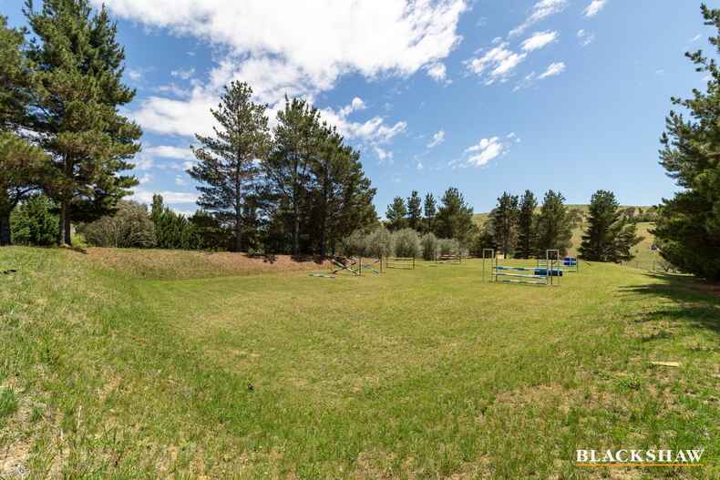 1061 Smiths Road The Angle 1061 Smiths Road The Angle